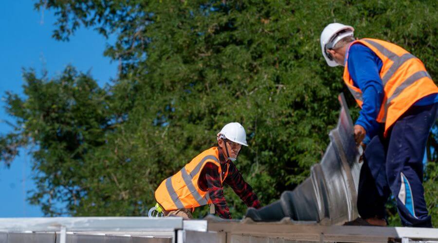 Professional new roof installation services in Steinhatchee, FL